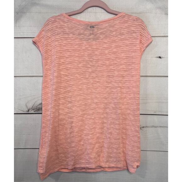 DKNY Peach Textured Short Sleeve Top NWT Size MED MSRP $59 - Picture 2 of 5